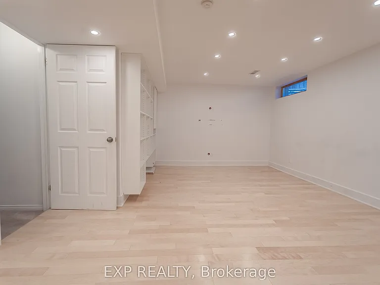 28 Chartwell Ave — Photo 27