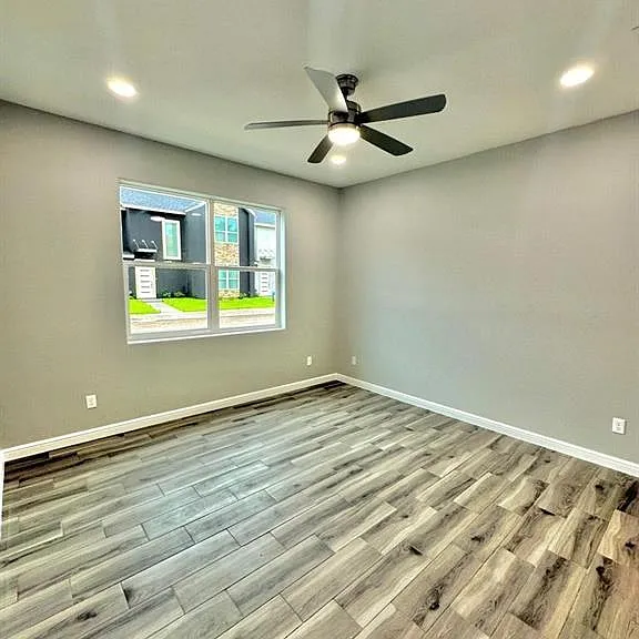 5402 N Crown Point — Photo 9