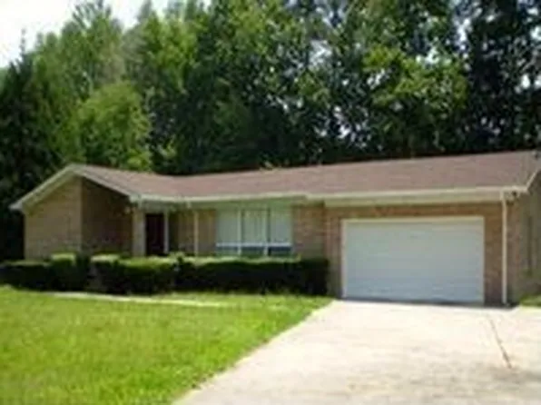 7 Tanglewood Dr, Elizabeth City, NC 27909