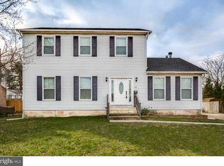 716 Harrison St, Riverside, NJ 08075