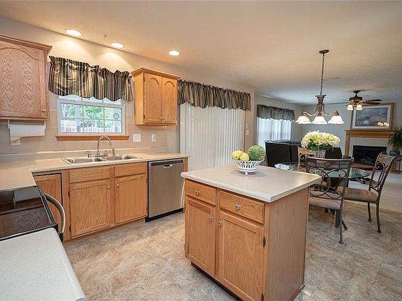 4th image of 6474 Granny Smith Ln