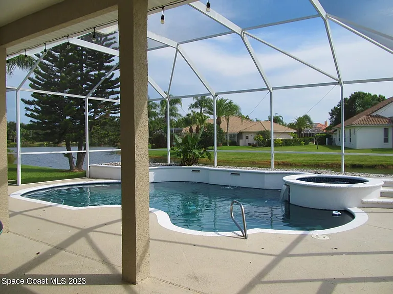 986 Fostoria Dr — Photo 28