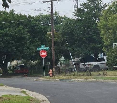 Exterior Neighborhood (street photo)