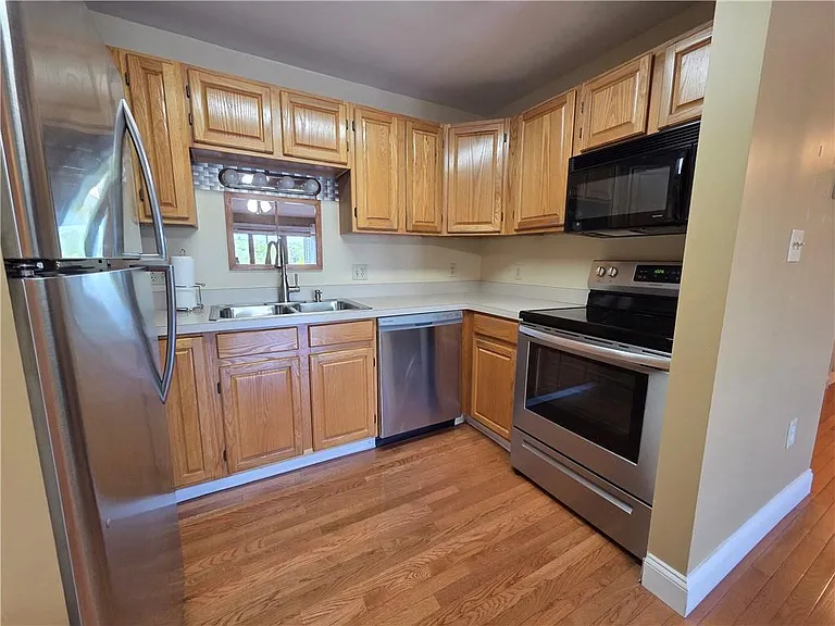 1800 Douglas Ave #327 — Photo 8