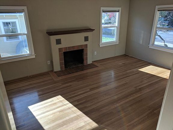 Living Room with great light and Fireplace