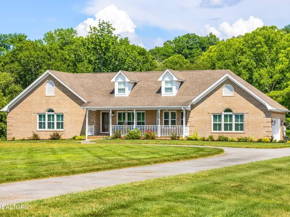 305 River Point Dr, Charleston, TN 37310