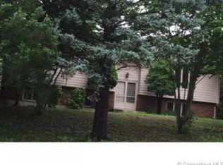 11 Quinley Way, Waterford, CT 06385