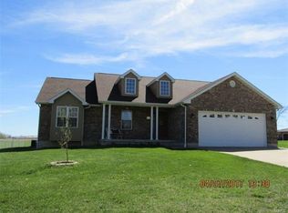 5212 Colony Church Rd, Farmington, MO 63640