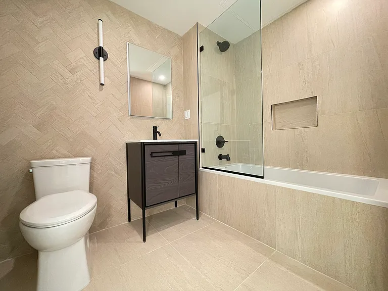 129 McDonald Ave #3C — Photo 9