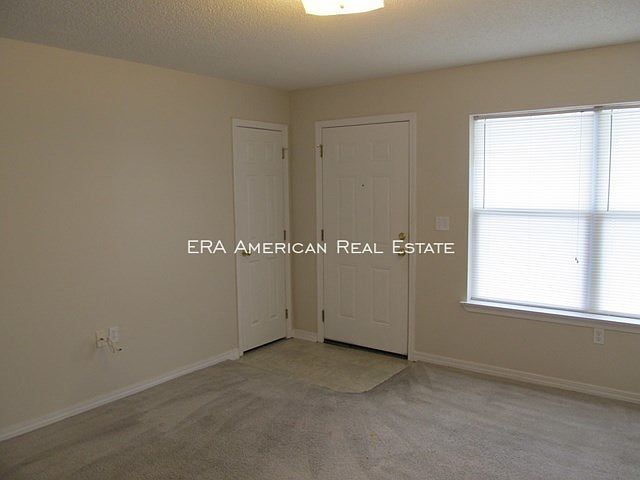 1st image of 28 Garden Ln APT 30
