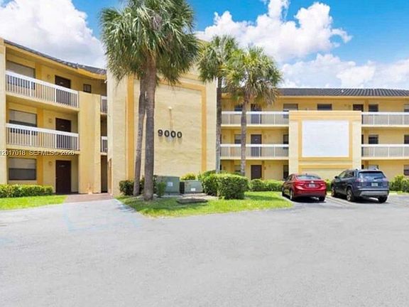4th image of 9000 NW 28th Dr APT 1307