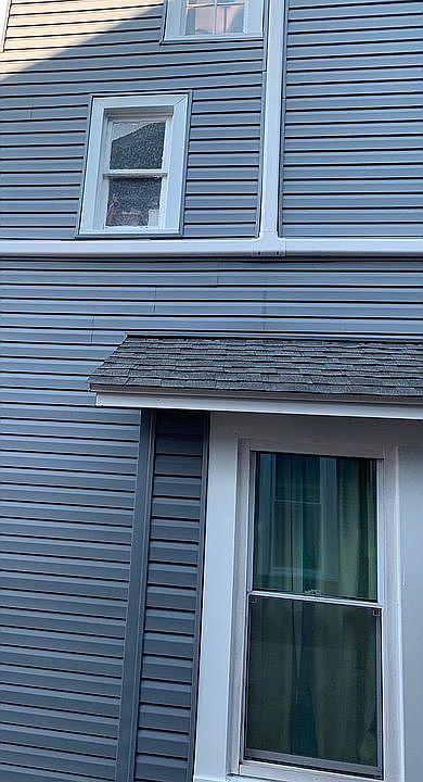 vinyl siding-new overhangs 