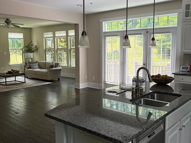 17136 Gullwing Dr — Photo 8