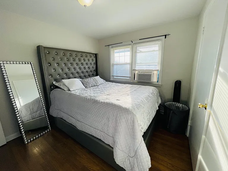 44 Evergreen Ave #2 — Photo 9