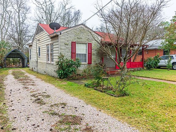 2nd image of 712 E Neches St
