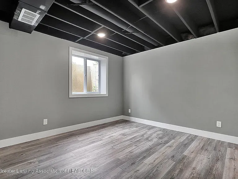 5006 Christiansen Rd — Photo 5
