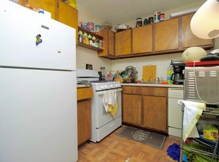 27 Northill St APT 3A, Stamford, CT 06907