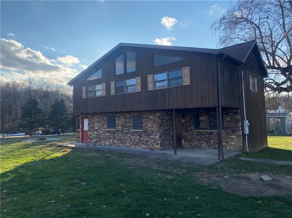 107 Hamilton St, Dunbar, PA 15431