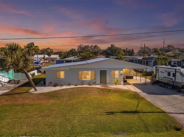 1495 Maryknoll Rd, Englewood, FL 34223