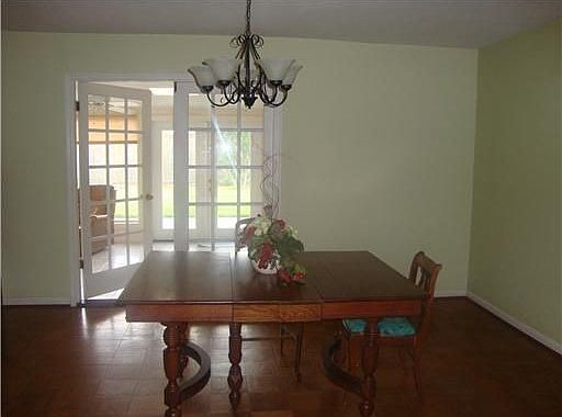 3rd image of 434 Dolphin Pl