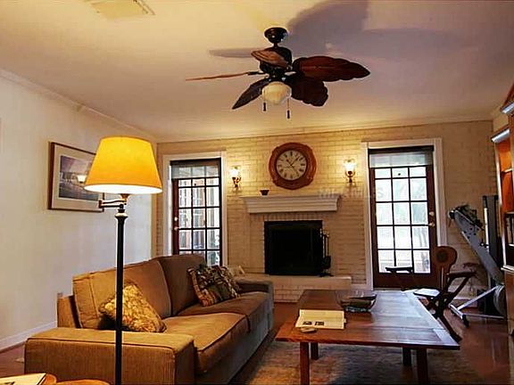 4th image of 140 Chippewa Ave