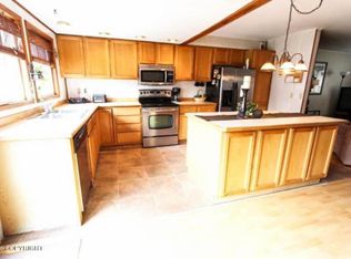 5708 Craig Dr, Anchorage, AK 99504