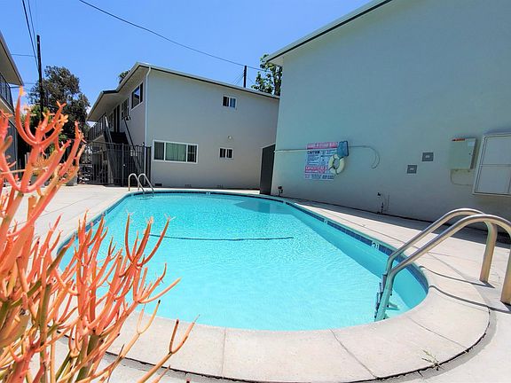 4th image of 2617 Nelson Ave #H
