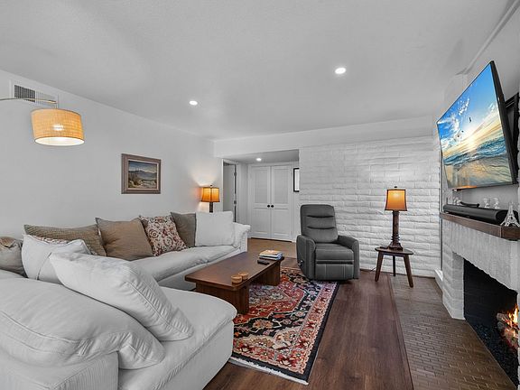 5th image of 4517 Collwood Ln