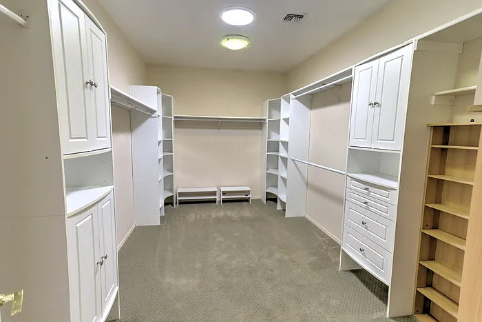 884 N Keyes Rd — Photo 26