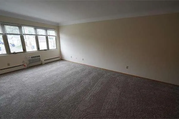 View Street Apartments — Photo 13