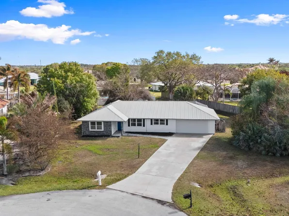 791 SE River Court, Port St Lucie, FL 34983