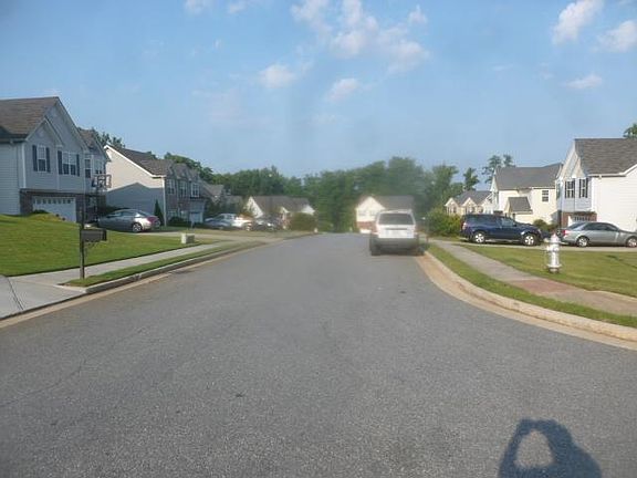 5th image of 889 Martin Forest Ct