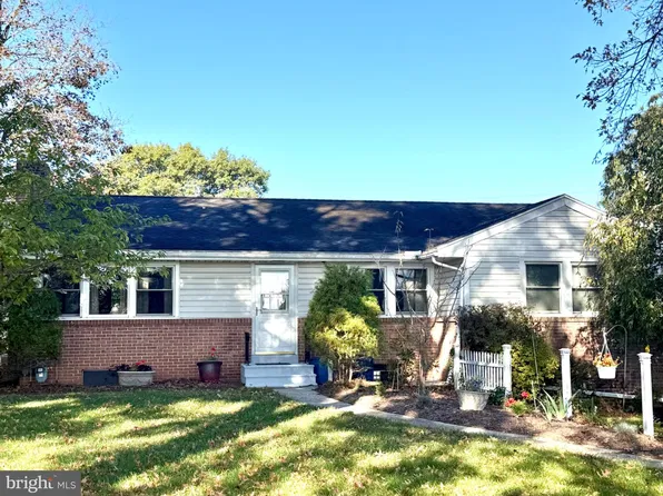 18 Virginia Ave, Reading, PA 19606
