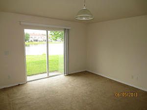4th image of 2063 SW Newport Isles Blvd