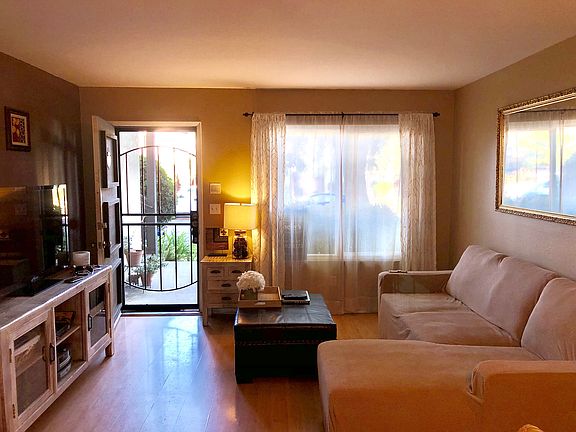 2nd image of 10271 Carefree Dr