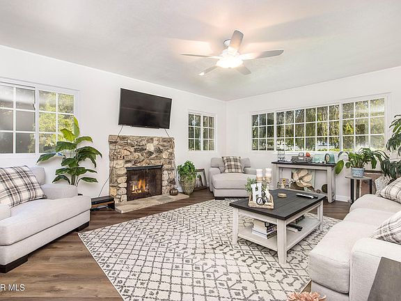 4th image of 1079 El Segundo Dr