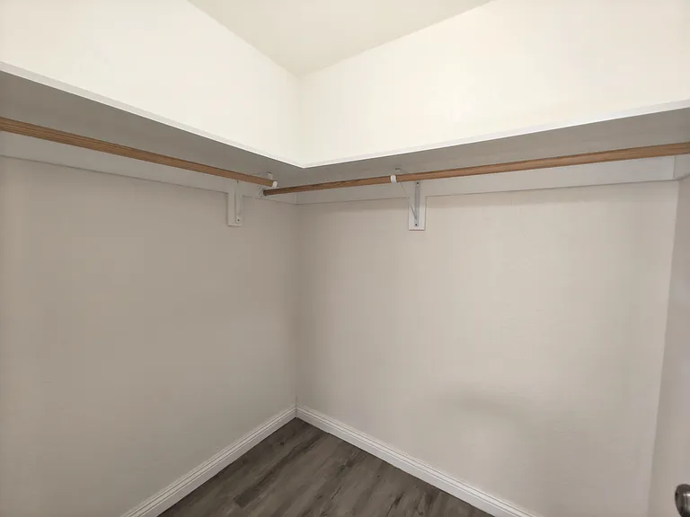 2086 Fairway Glen Dr — Photo 12