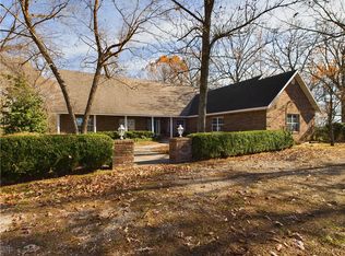 2966 Moffett Ln, Harrison, AR 72601