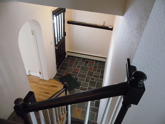 5th image of 2309-1 Vista Ln