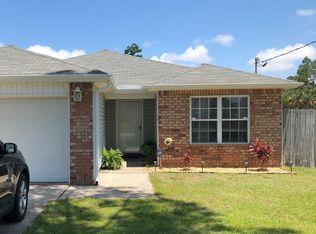 8962 Timber Ln, Navarre, FL 32566