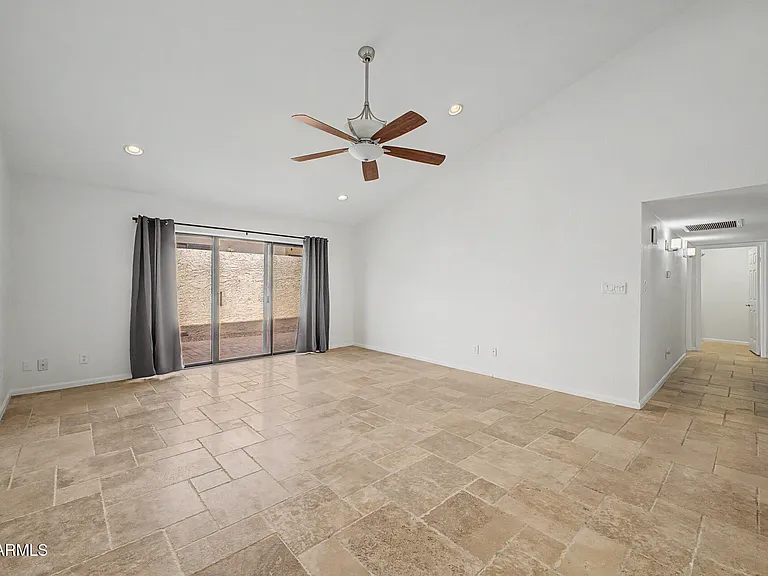 5134 N 78th Pl — Photo 10