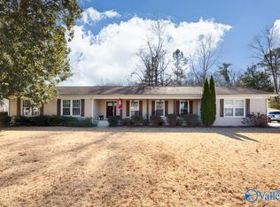 704 Lily Flagg Rd SE, Huntsville, AL 35802