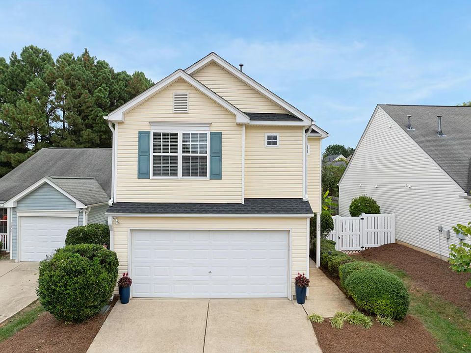 1st image of 1204 Meadow Moss Ct