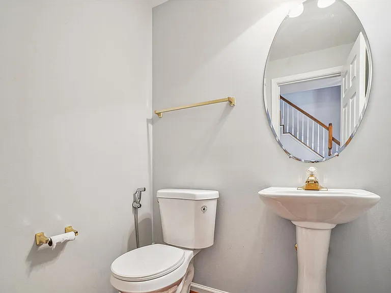 9305 Sumner Lake Blvd — Photo 14