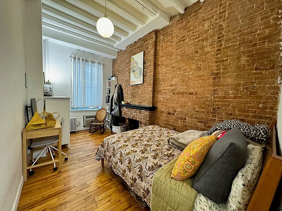 1st image of 213 E 21st St APT 1c