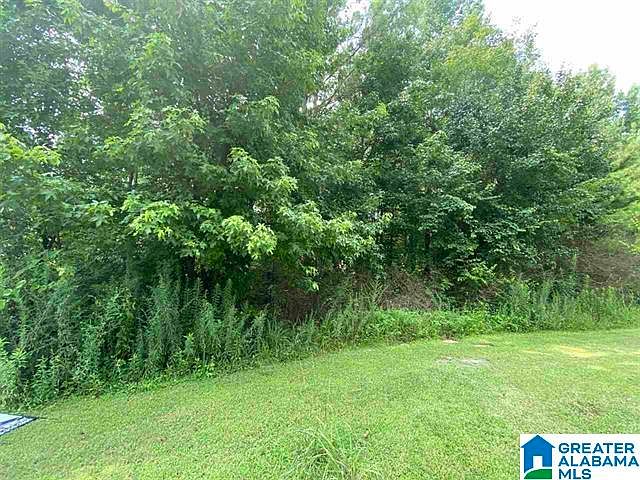 1st image of 4016 Forest Ln #16