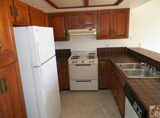 66565 12th St APT 7, Desert Hot Springs, CA 92240