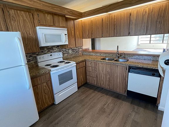 5th image of 1713 Whitehall Dr