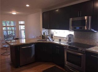 1031 Silverbell St, Hollywood, FL 33019