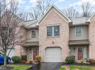 612 Glenbrook Dr, Harrisburg, PA 17110